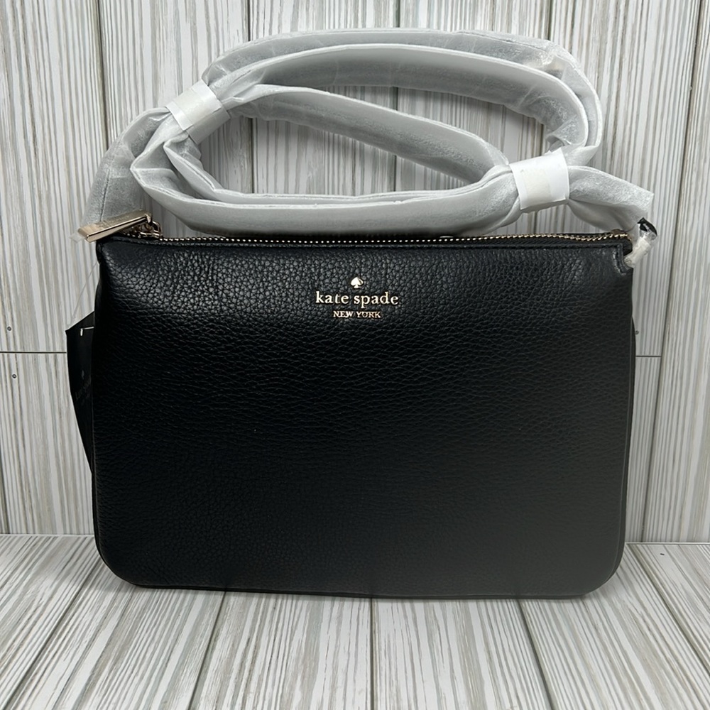 Kate Spade‎ Leila Triple Gusset Crossbody Bag in Black wkr00448 NEW/NWT - Picture 2 of 11